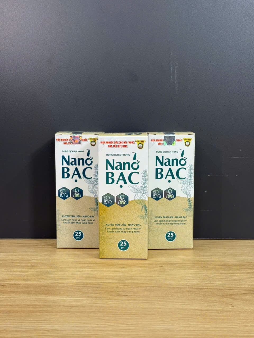 Xịt Họng Nano Bạc